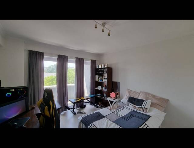 2 BEDROOM APARTMENT FOR SALE IN WOODSTOCK